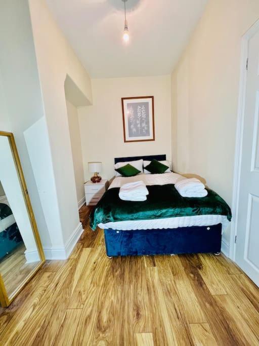 Lovely 3Bed Home มิดเดิลส์บะระ ภายนอก รูปภาพ